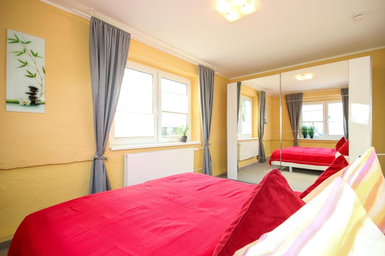 Haus Shiralee - Das Ferienhaus Warnemuende Rostock Esterno foto