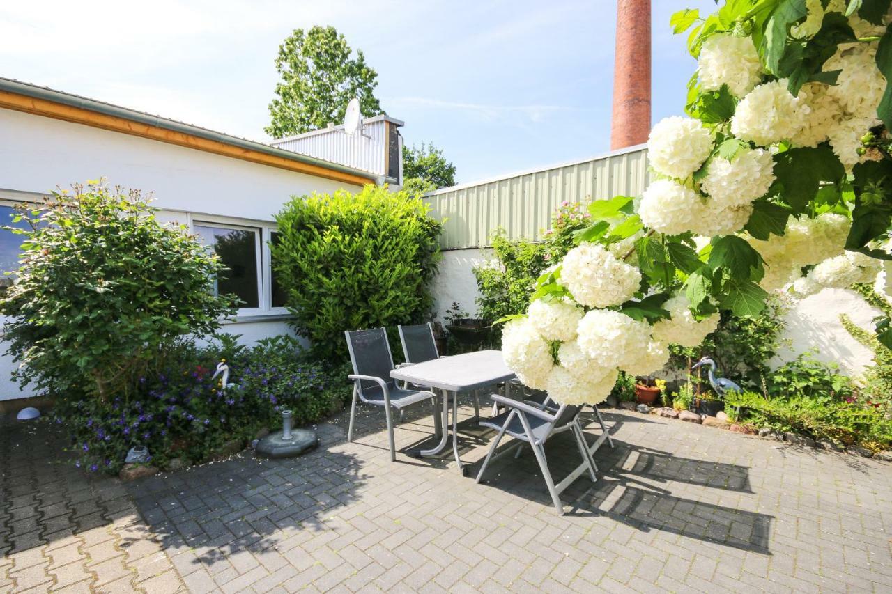 Haus Shiralee - Das Ferienhaus Warnemuende Rostock Esterno foto